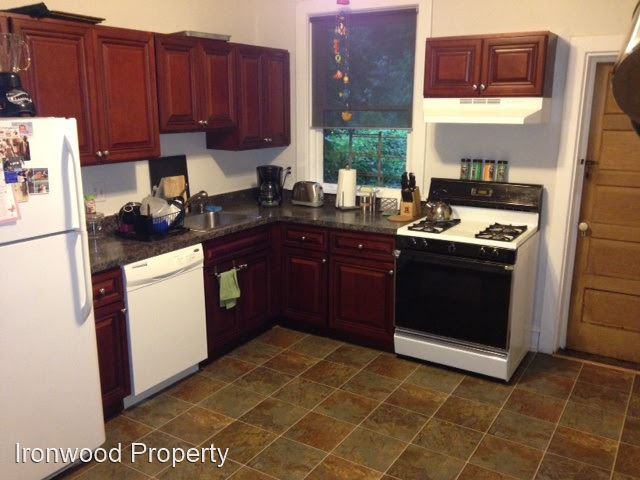 266 S. 46th St - Photo 3 of 12