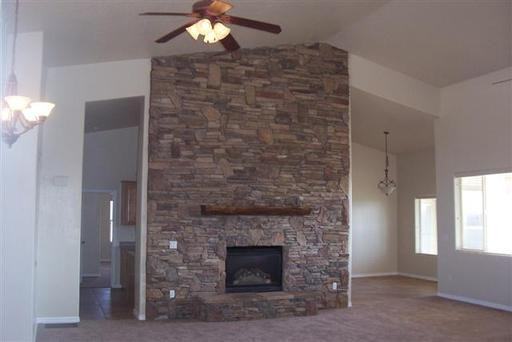 527 S Pioneer Trail - Photo 2 of 27