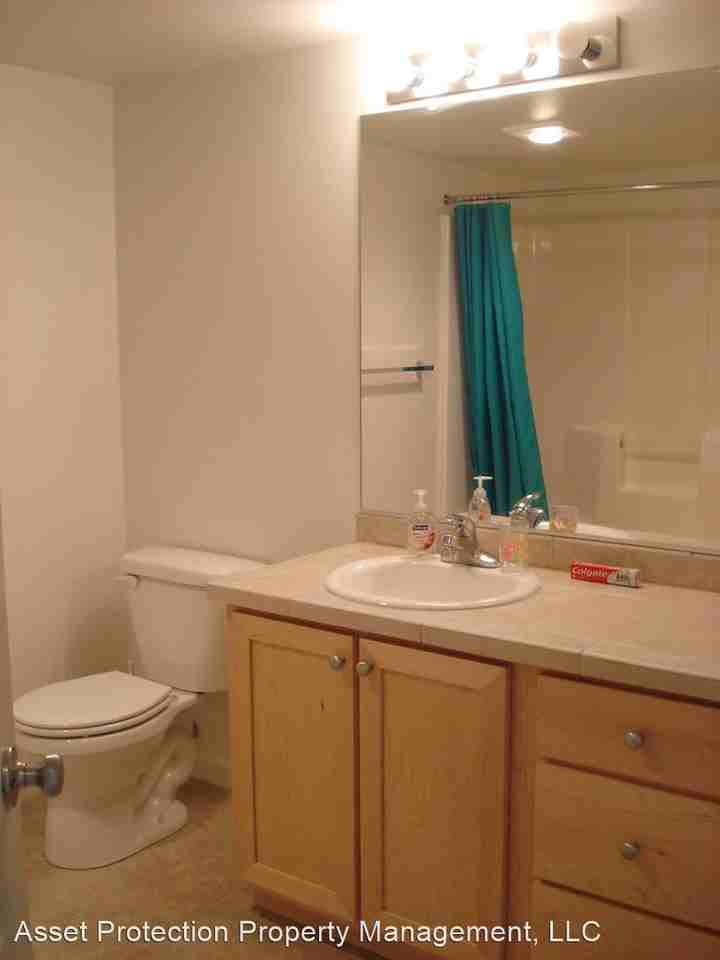 790 The Crossings 790 NW 185th Ave. #201 - Photo 3 of 14