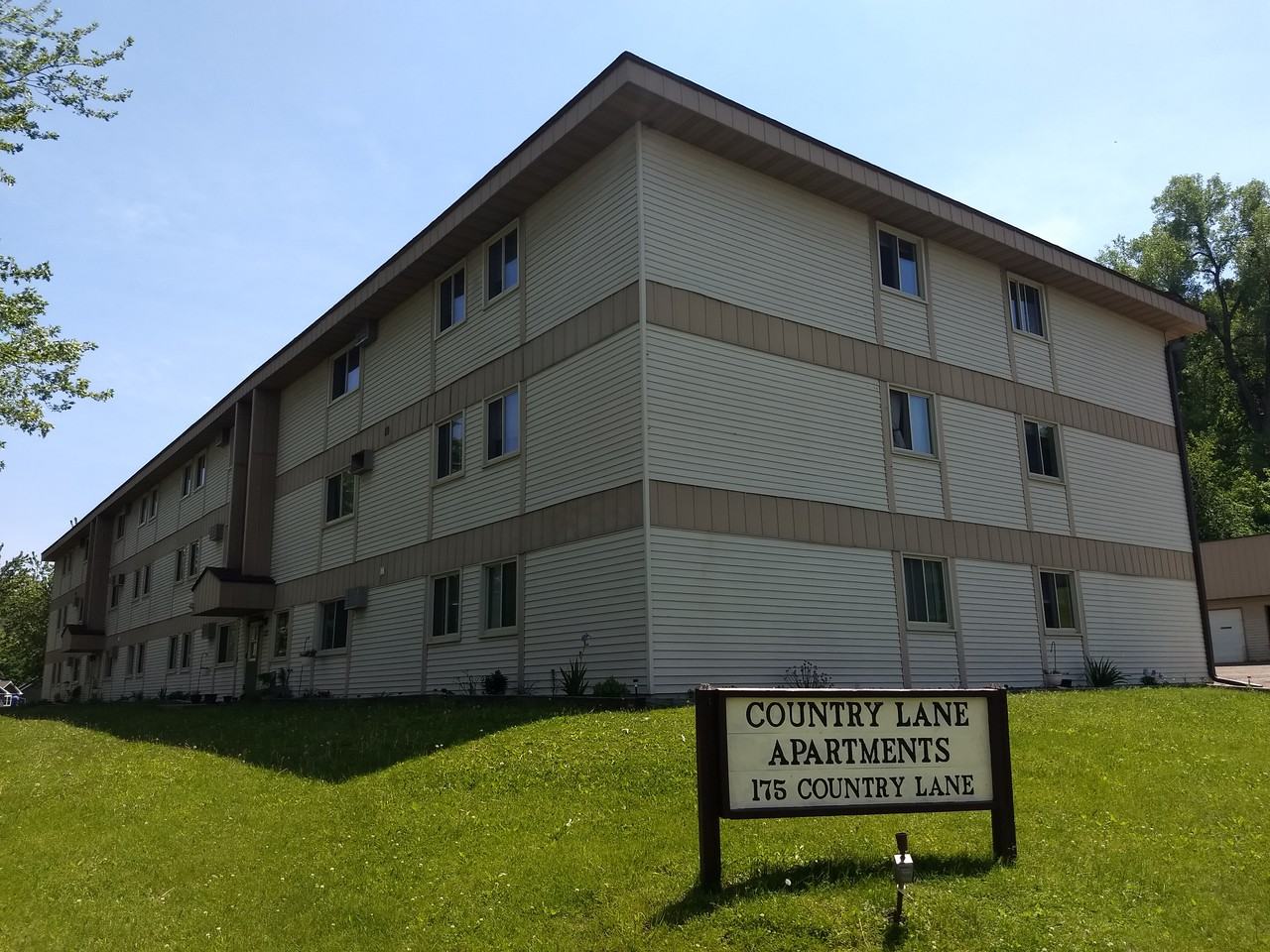 175 Country Ln Apartments in Durand, WI 54736 Zumper