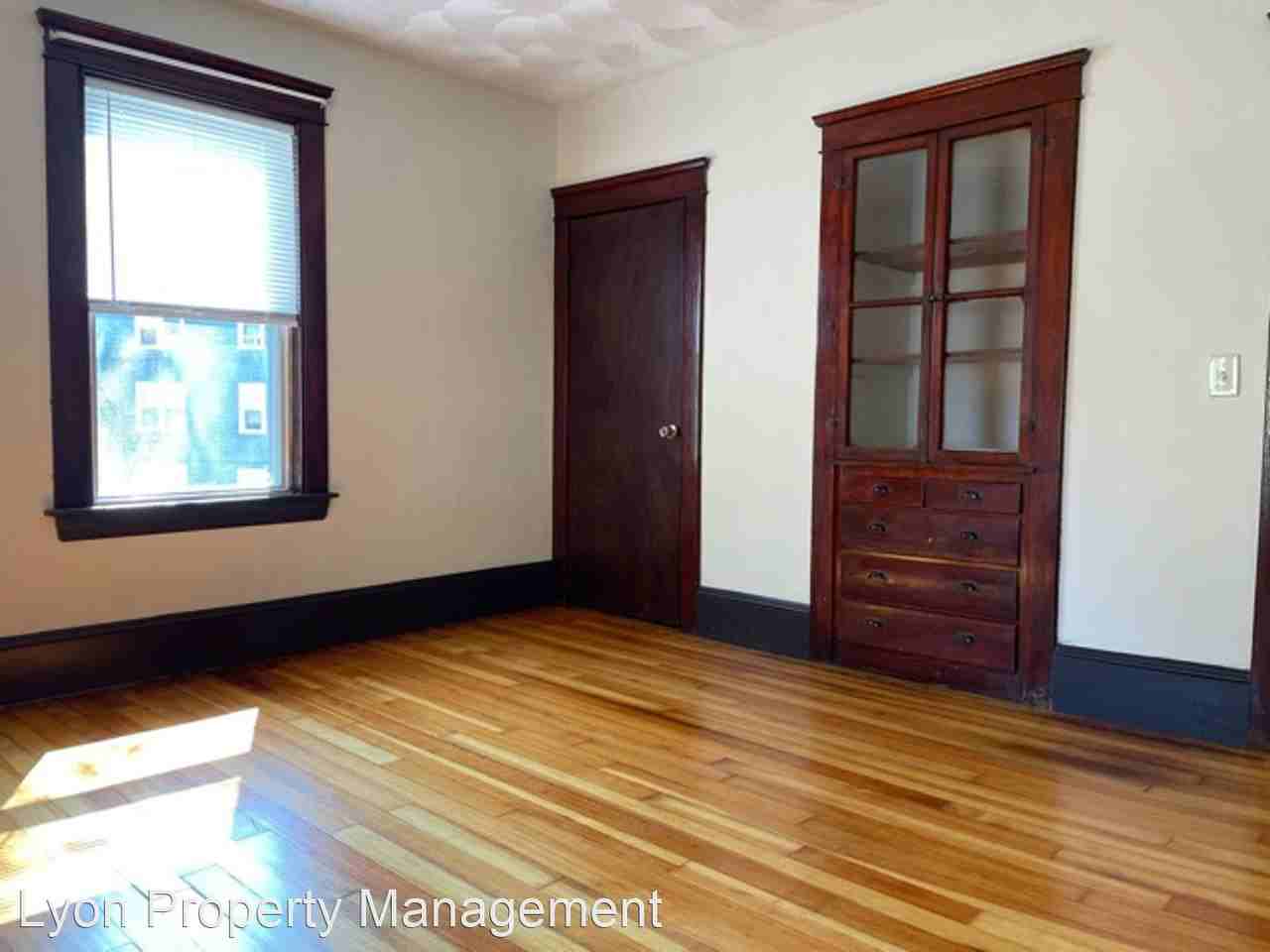 520-522 Willow St - Photo 2 of 7