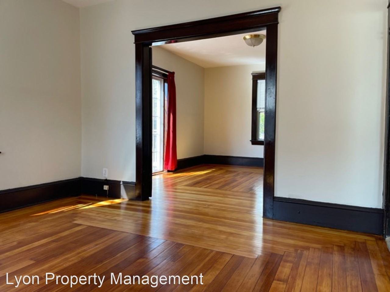 520-522 Willow St - Photo 3 of 7