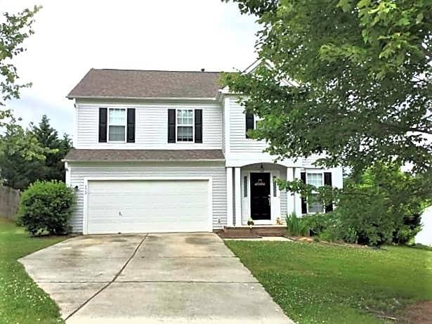 173 Brookstone Dr Mount Holly NC 28120 USA 2 unit Rentals