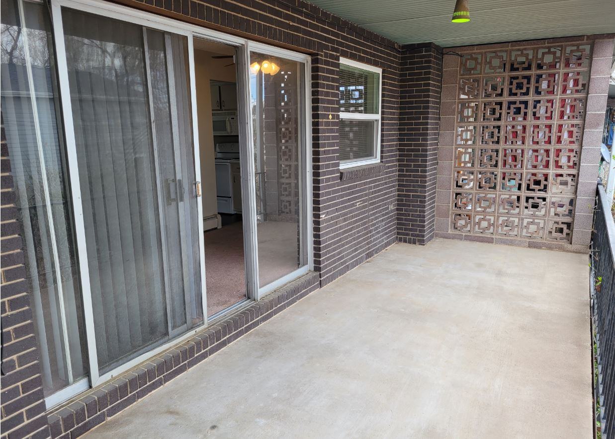 1505 E Kiowa St - Photo 3 of 3