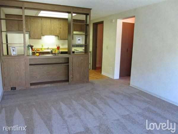 Hickory Place Apartments 2323 SW 35th Pl Ofc, Gainesville, FL 32608