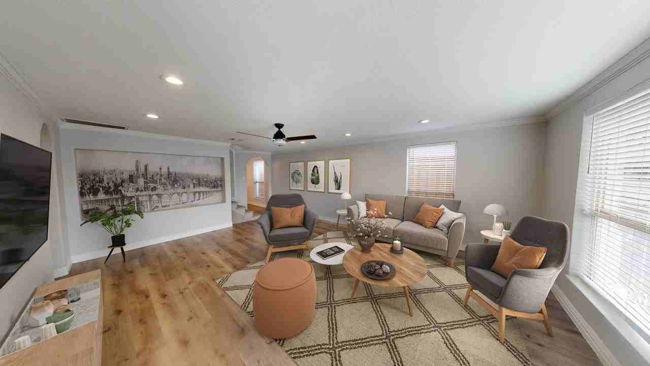 Brilliant Bishop Arts District Historical Home - Photo 2 of 16