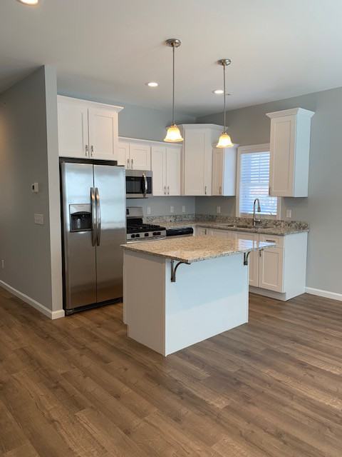 15 Bates Pl #10 - Photo 4 of 16