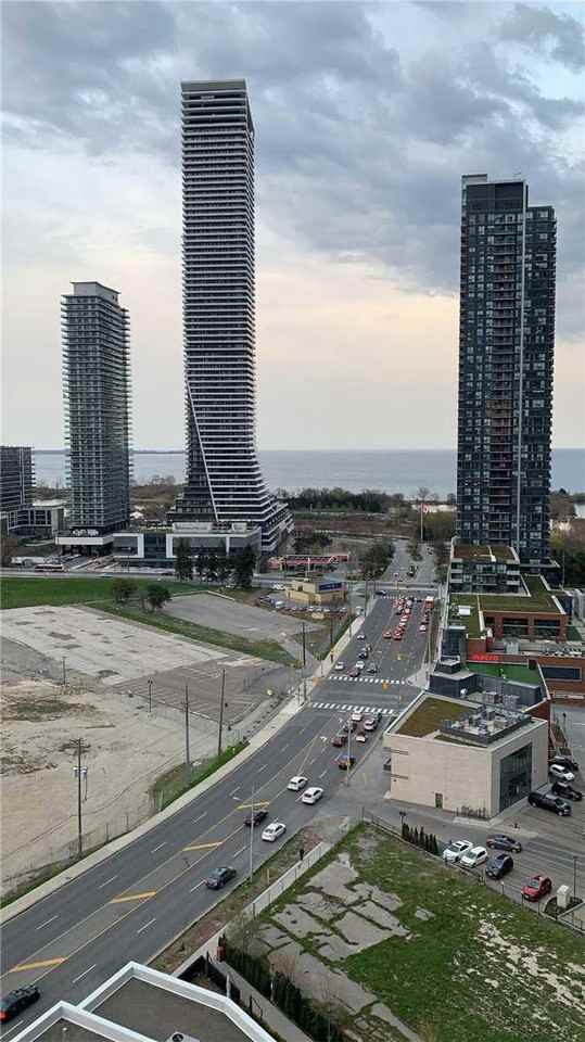 90 Park Lawn Road #2006