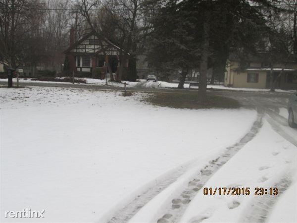 7324 West Rd - Photo 3 of 12