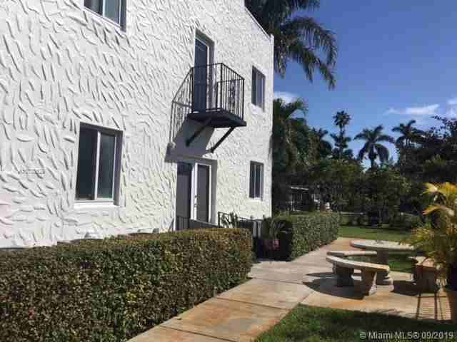 11530 Griffing Boulevard #11 - Photo 2 of 7