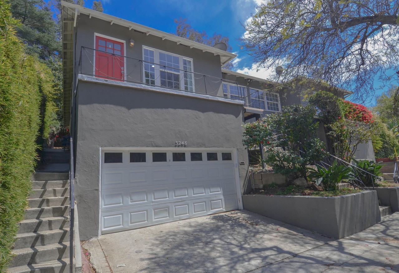 3246 Barham Boulevard - Photo 3 of 43