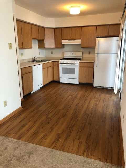 1000 Emmsen Dr #E5 - Photo 2 of 6