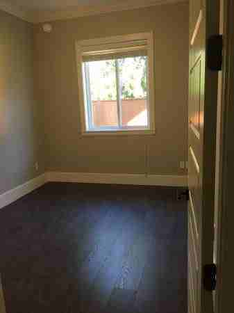 4691 Deerfield Crescent - Photo 3 of 4