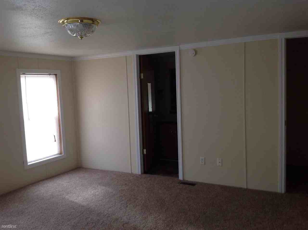 16 Illinois St - Photo 2 of 5