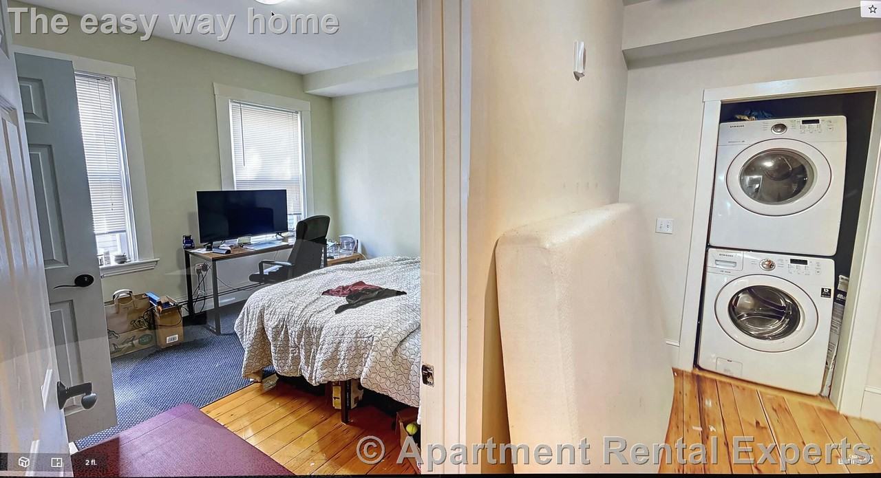 231 Norfolk St #1 - Photo 5 of 14