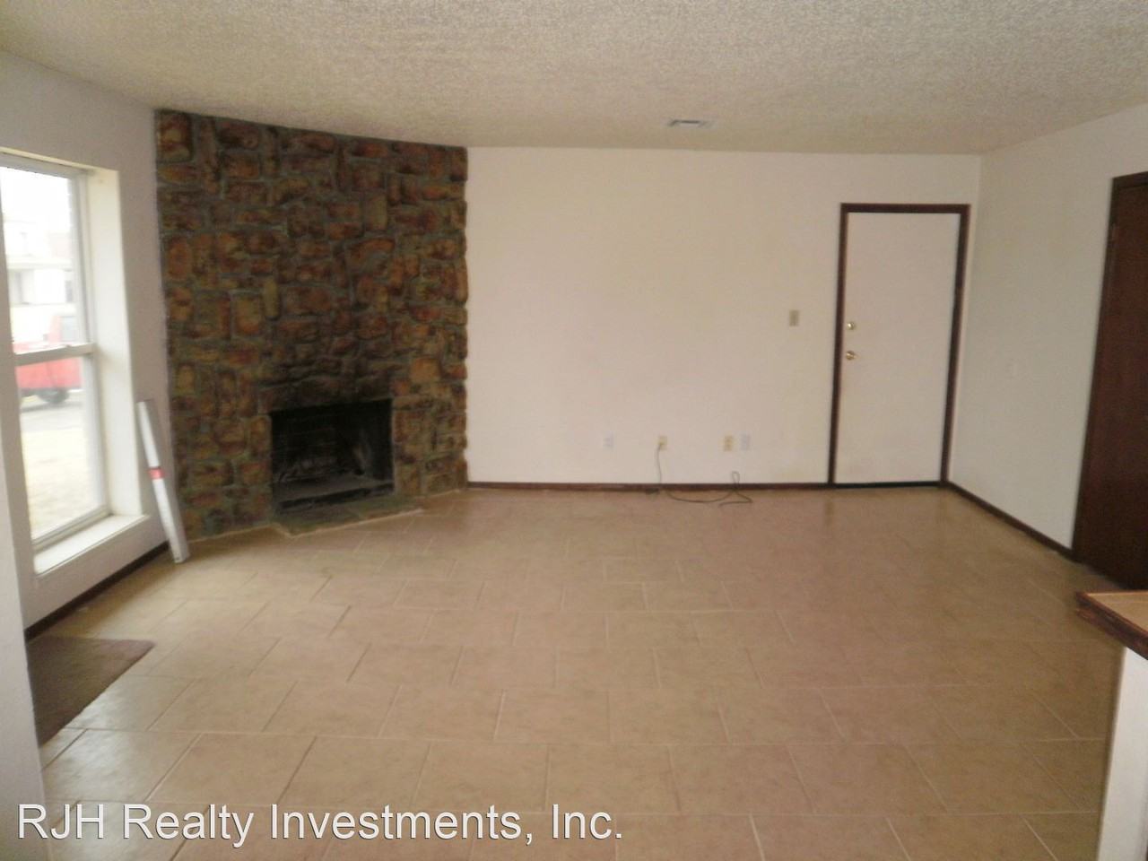 1005-1007 N 5th - Photo 2 of 5