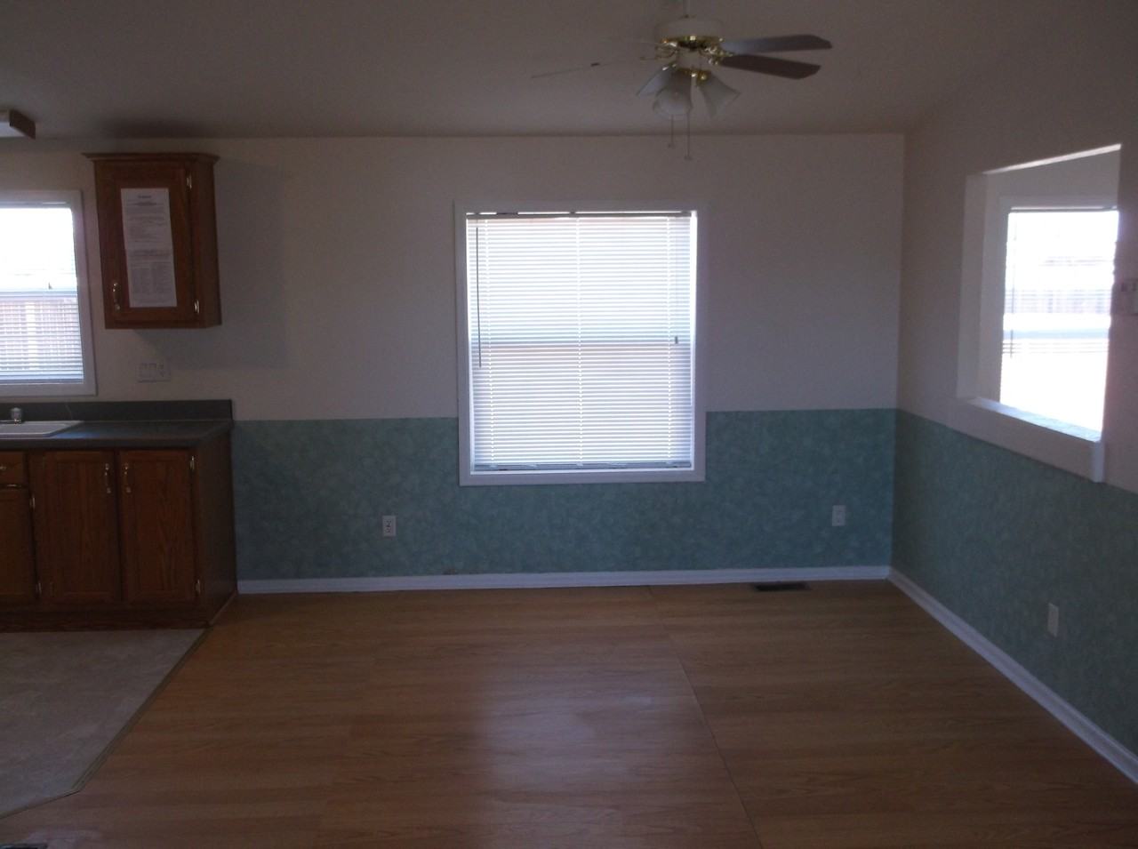 23714 Clear Spring Ln - Photo 3 of 10