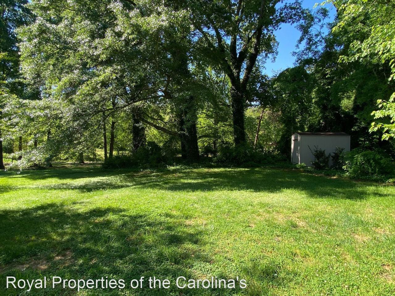 313 W Bingham St - Photo 3 of 13