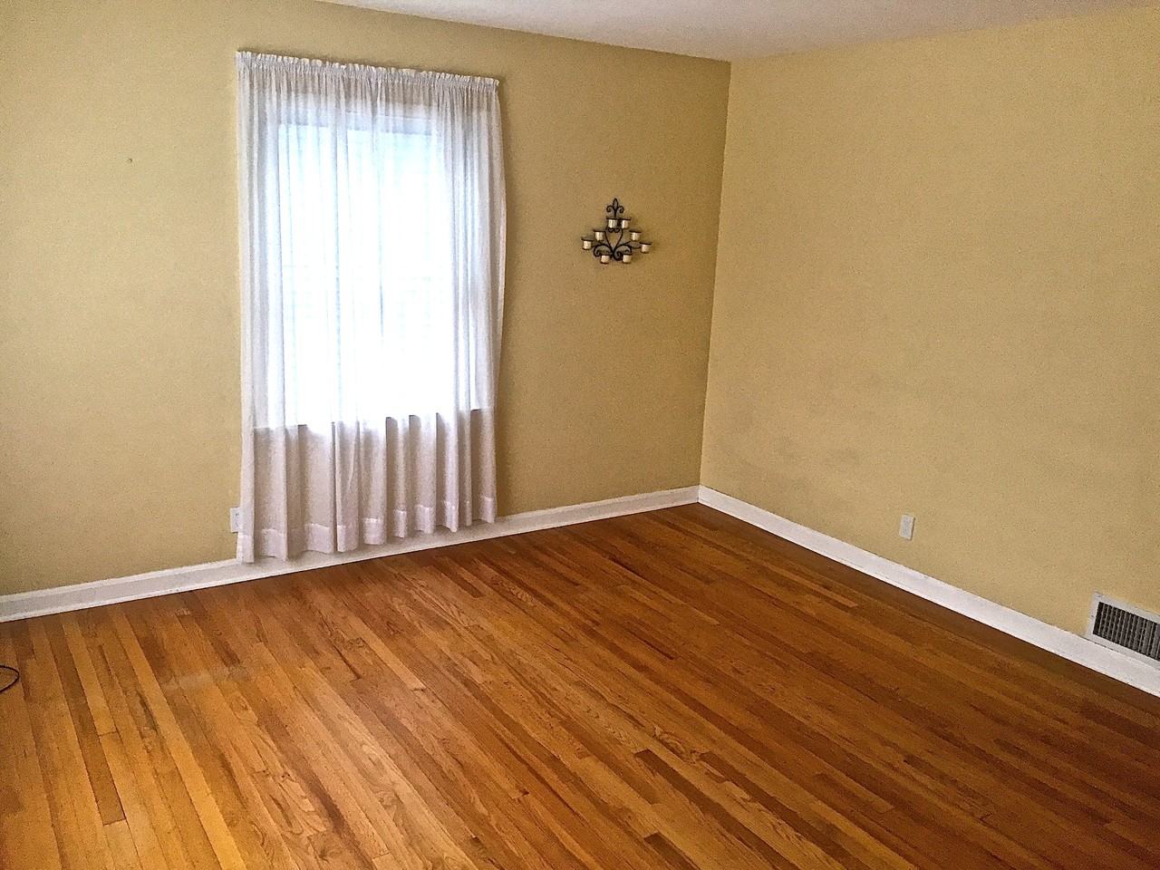 3287 N 90th St - Photo 2 of 14