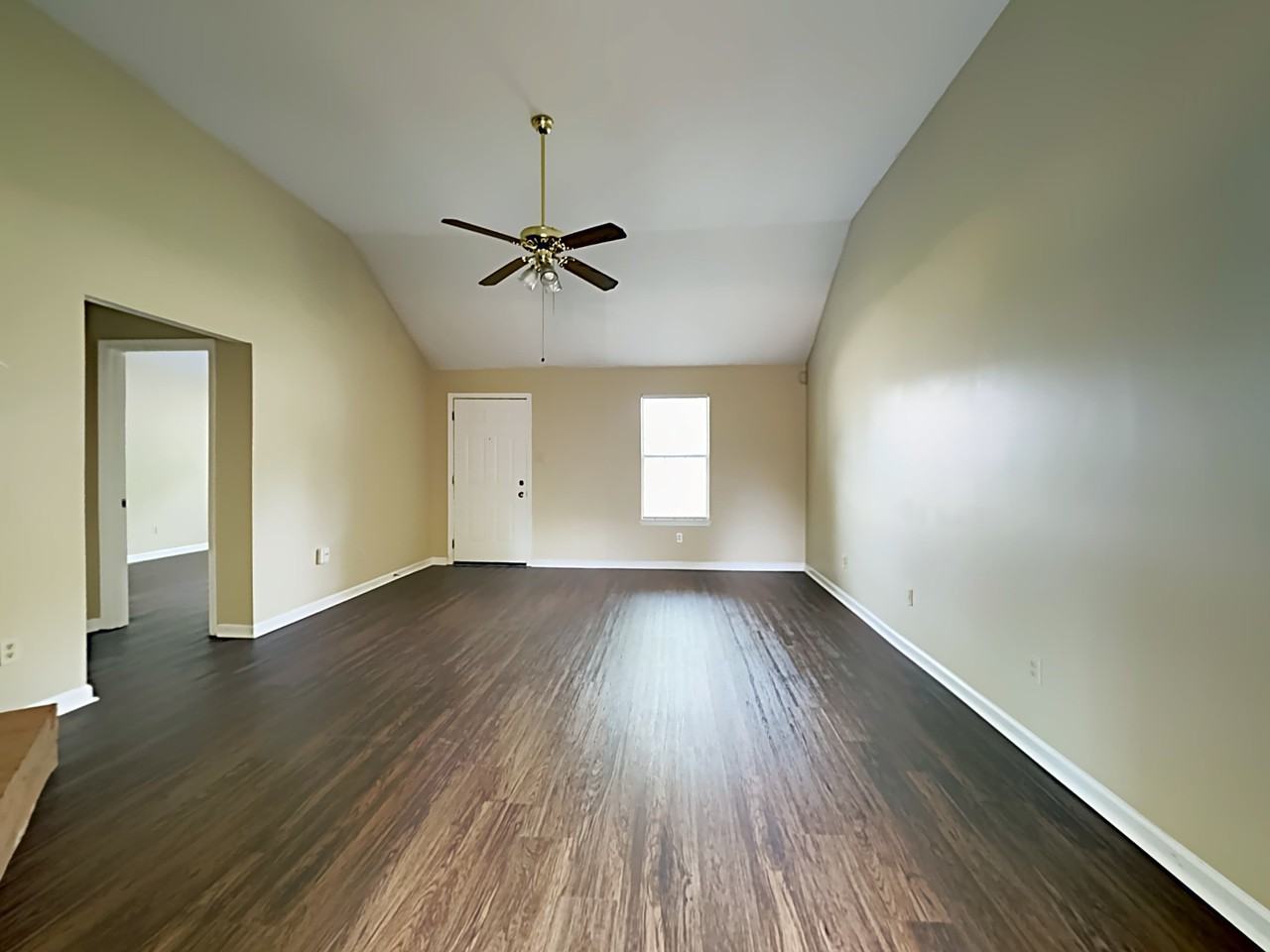 8053 Sandywood Ln - Photo 2 of 15