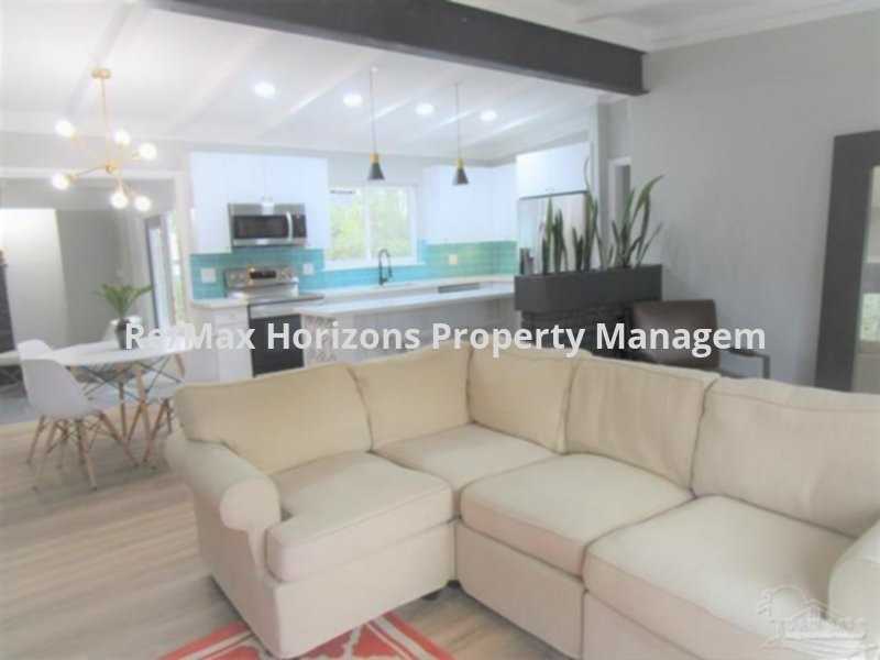 814 Woodland Dr - Photo 2 of 9