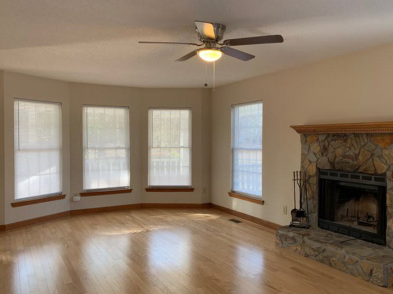 45 Beechleaf Ct - Photo 2 of 11