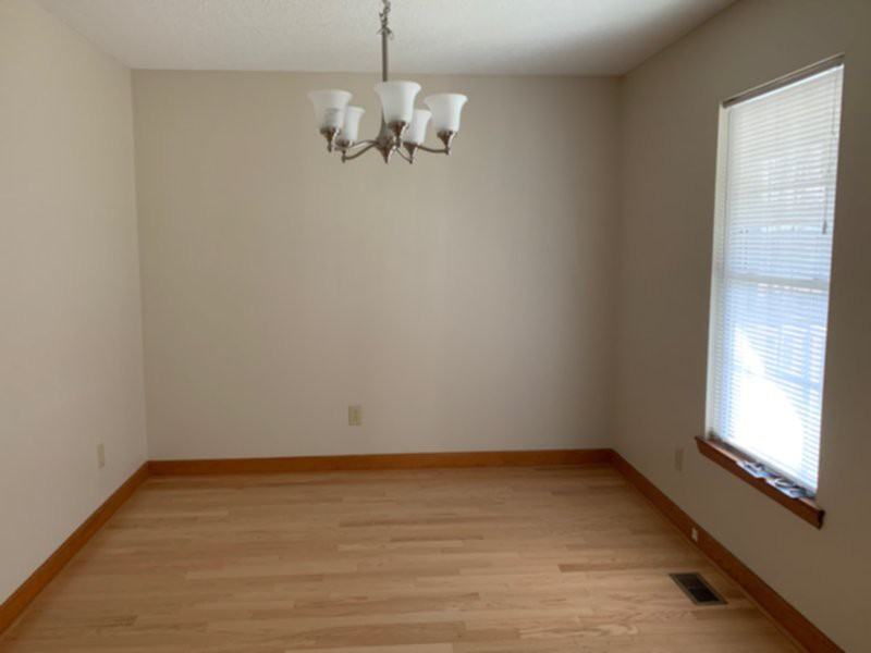 45 Beechleaf Ct - Photo 3 of 11