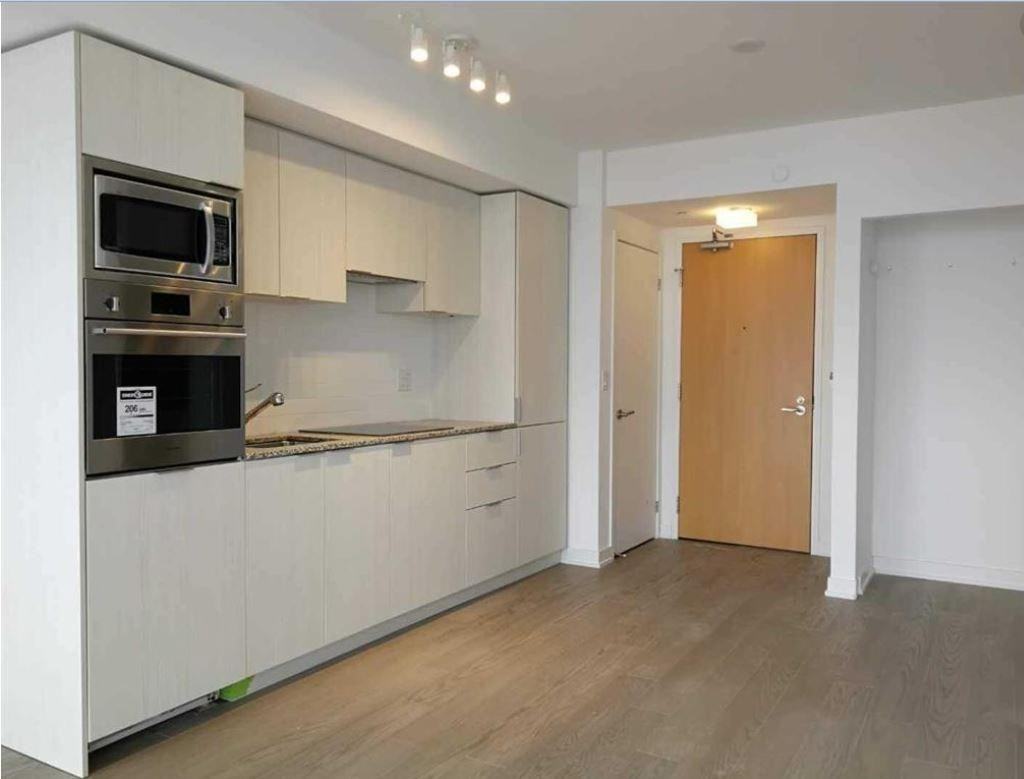 11 Wellesley Street West #4101