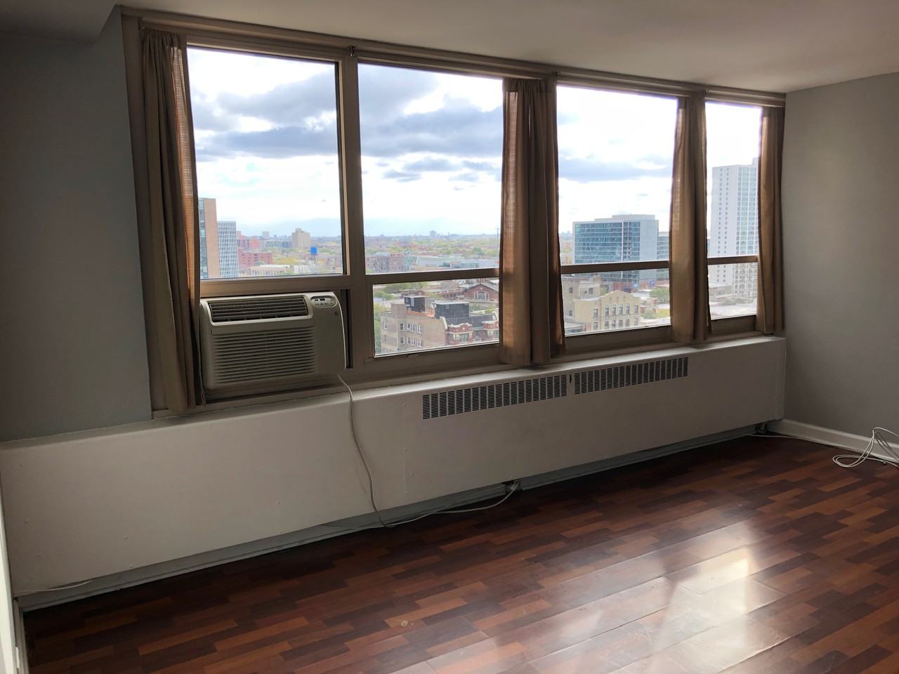 3950 N Lake Shore Dr #1527 - Photo 2 of 20