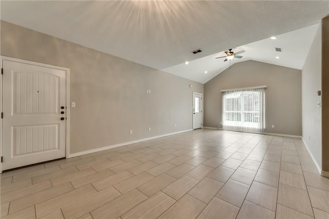 6037 Jennings Dr #1 - Photo 4 of 17