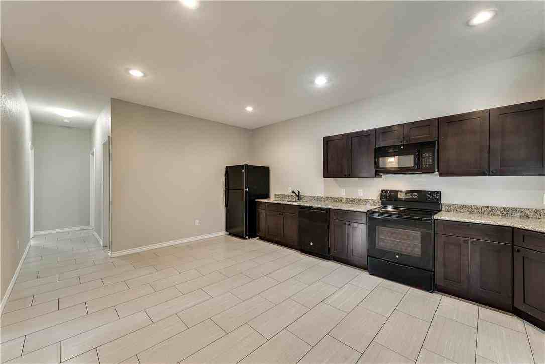 6037 Jennings Dr #1 - Photo 7 of 17