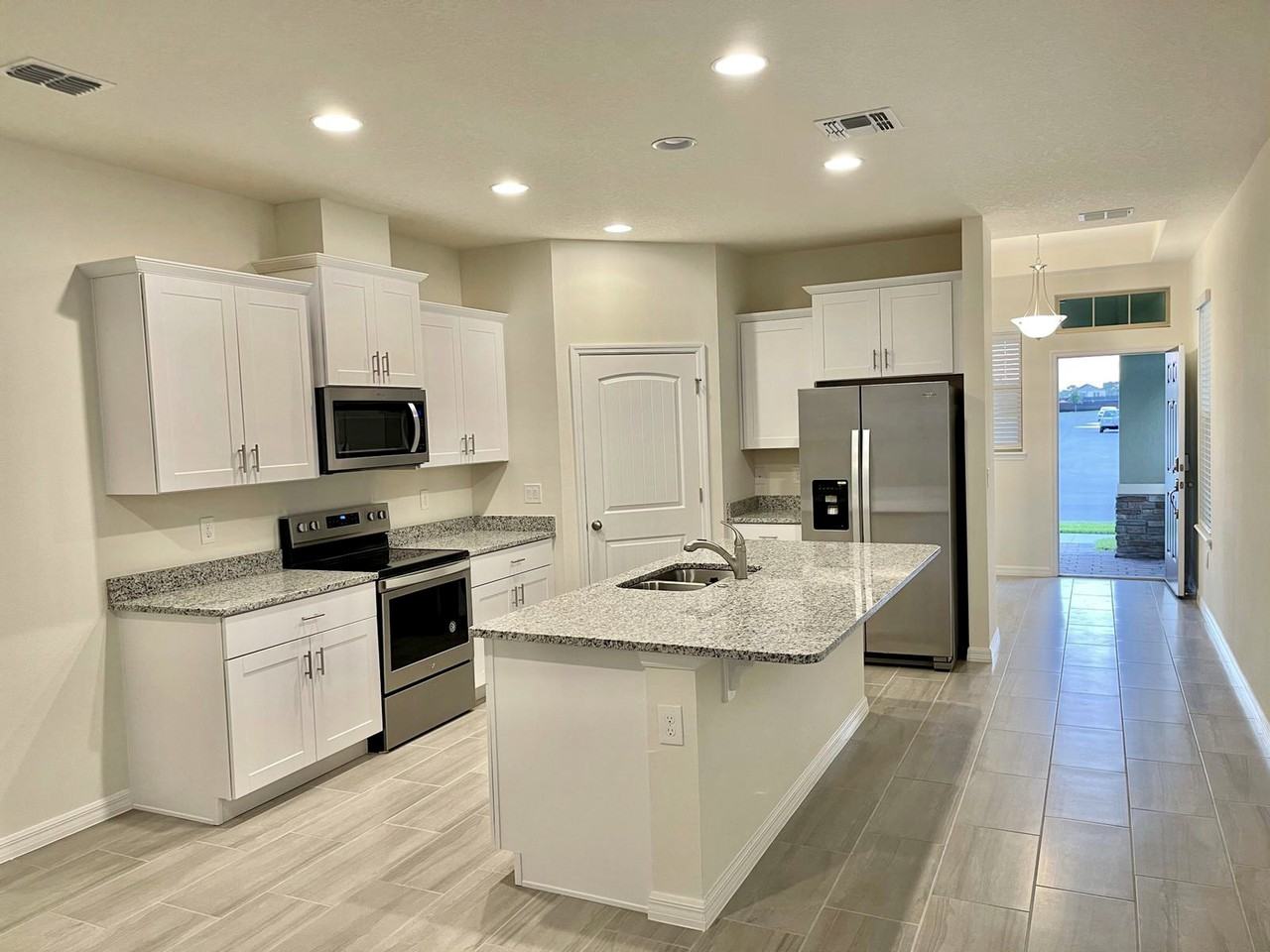 9321 Jaywood Rd #1 - Photo 6 of 16