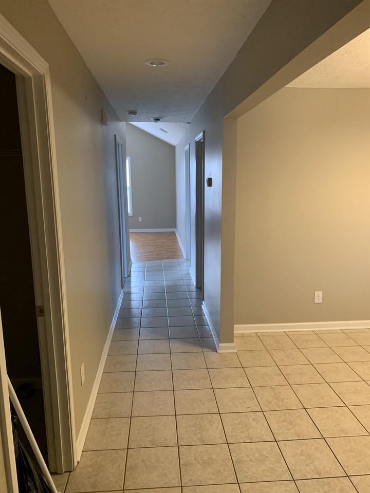 104 Johnson St #1 - Photo 2 of 17