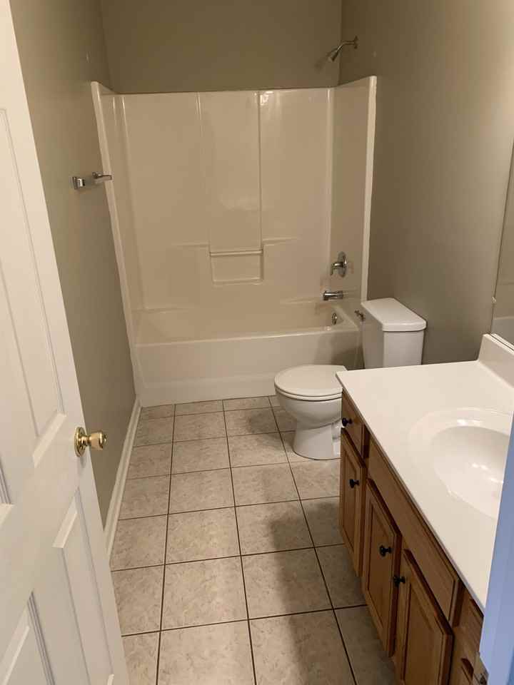 104 Johnson St #1 - Photo 5 of 17