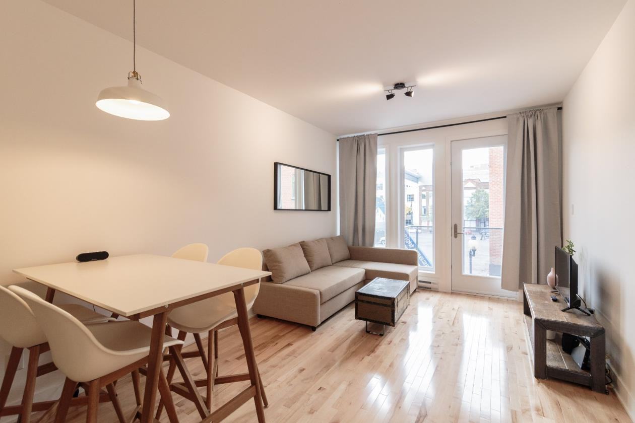 3551 Rue Saint-Dominique #202 - Photo 2 of 14