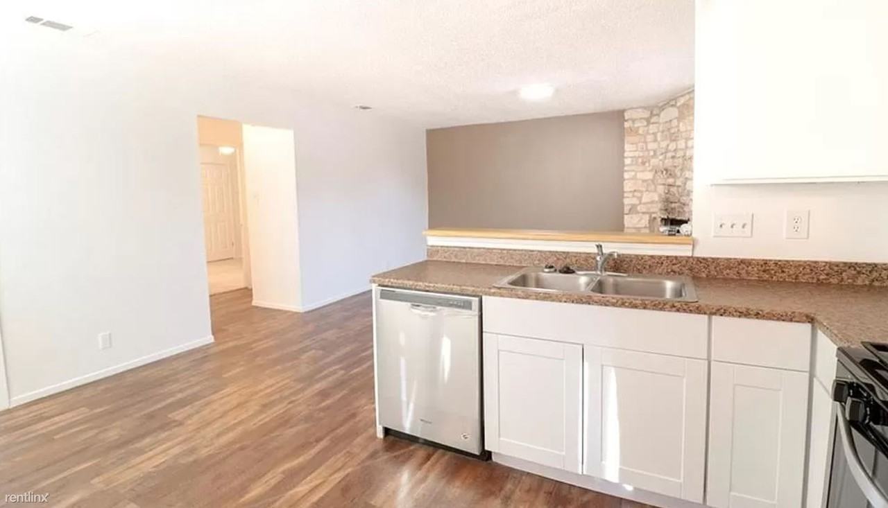 Rachael Court - Photo 2 of 6