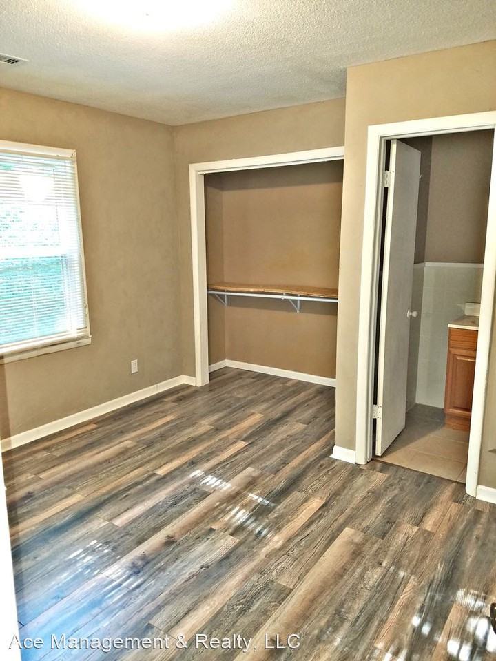 1243 Bethel Rd Ne - Photo 3 of 6