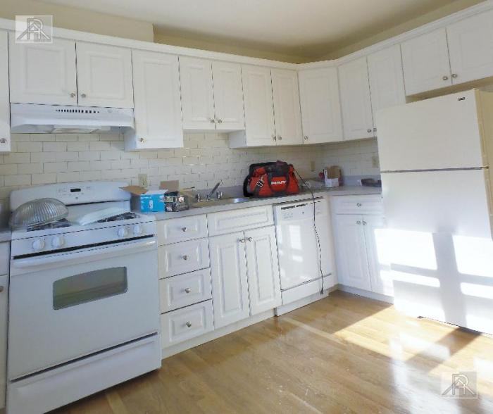 34A Harvard Ave - Photo 2 of 16