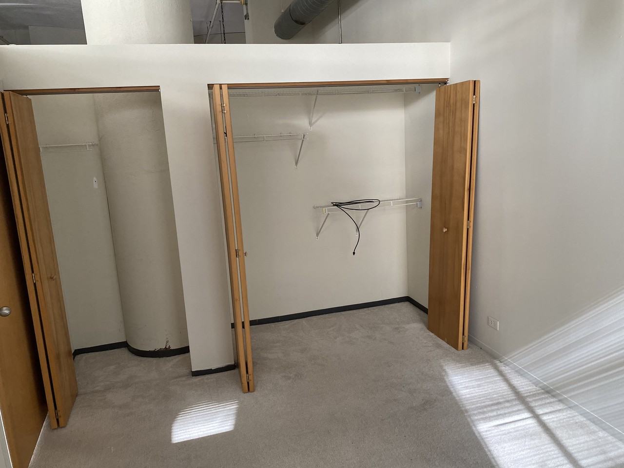 801 S Wells St - Photo 3 of 8