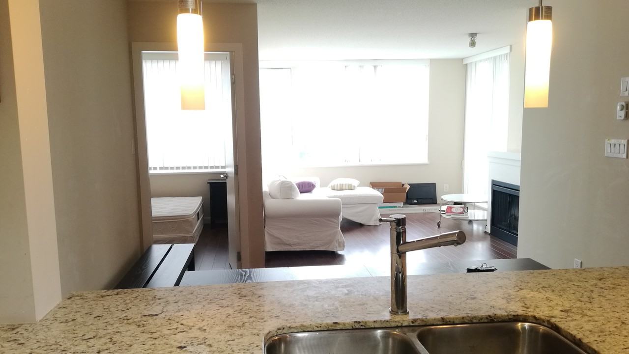 9001 Cameron St - Photo 6 of 15