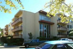 featured image of 1933 Garden Dr