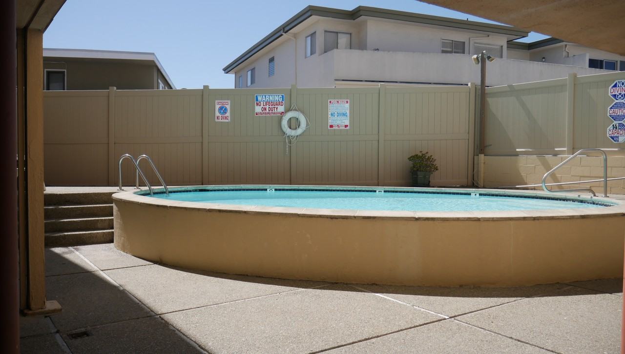 1933 Garden Dr - Photo 3 of 11