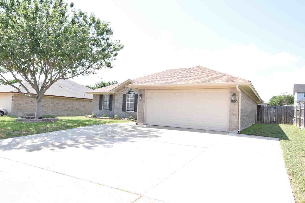 4215 Telluride Dr - Photo 3 of 23