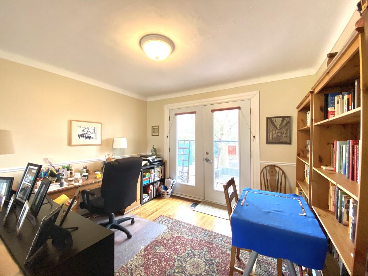 132 Crocus Ave - Photo 3 of 12