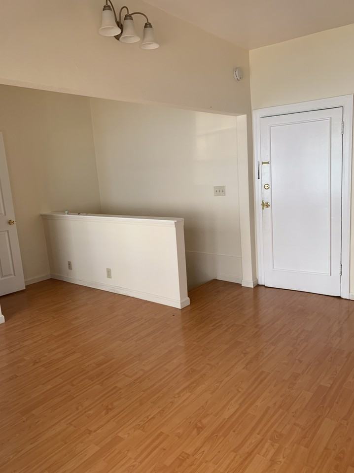 1506 4th Avenue #7 - Photo 6 of 14