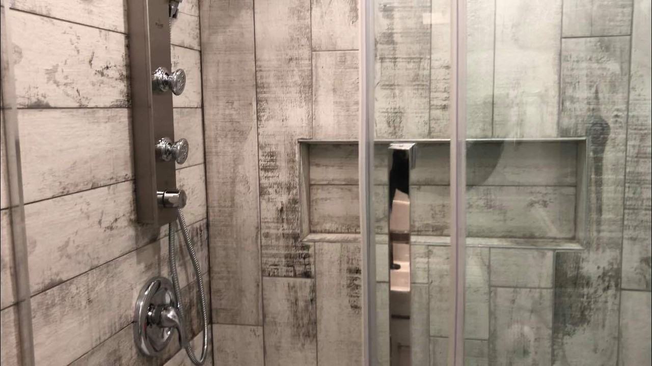 1468 Wyandotte St E #Main - Photo 6 of 22