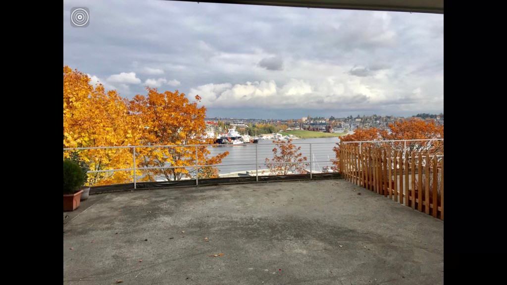 Mari Jan - Photo 3 of 7