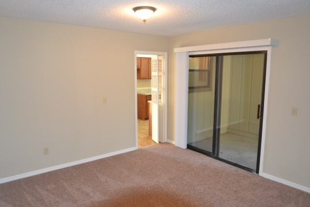 3643 Marengo Dr - Photo 3 of 9