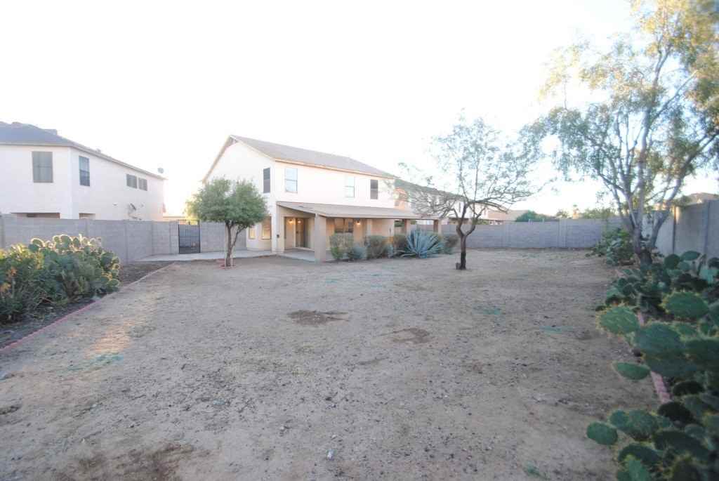 12808 N Main St - Photo 2 of 17