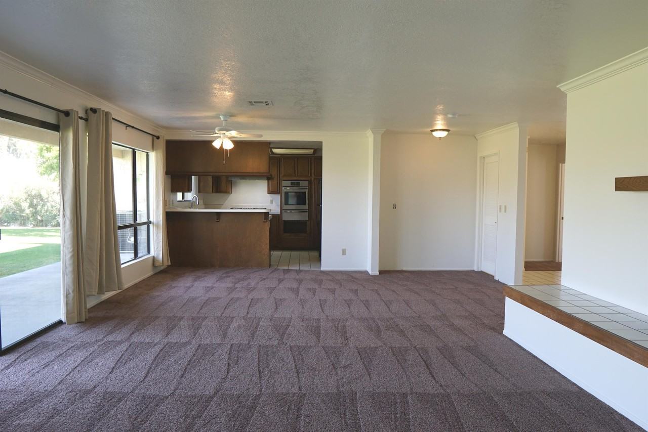 79030 Bayside Ct #1 - Photo 5 of 22